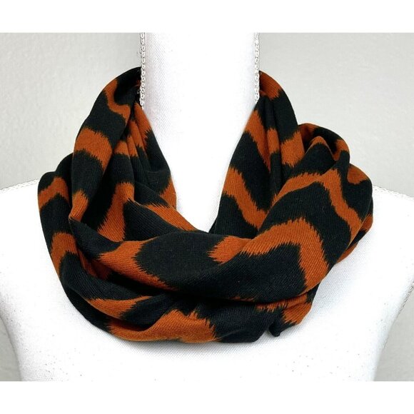 Lot 5 Lightweight Double-Sided INFINITY SCARVES Orange Blue Red Black Purple NIP - Picture 3 of 3